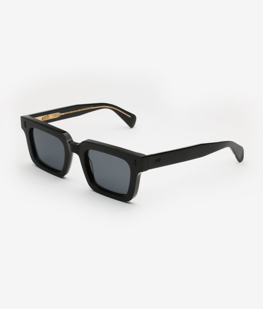 Gast (NOT) COMMON Black