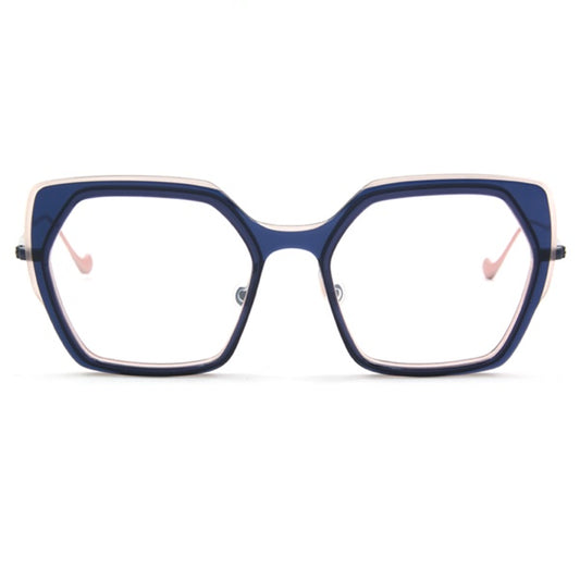 Caroline Abram Dolly 664