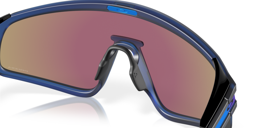 Oakley OO9404 - Latch panel