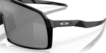 Oakley OO9046 SUTRO 