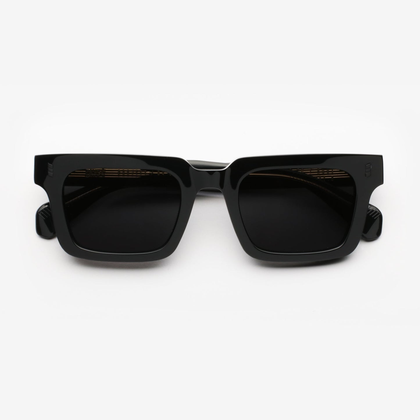 Gast (NOT) COMMON Black