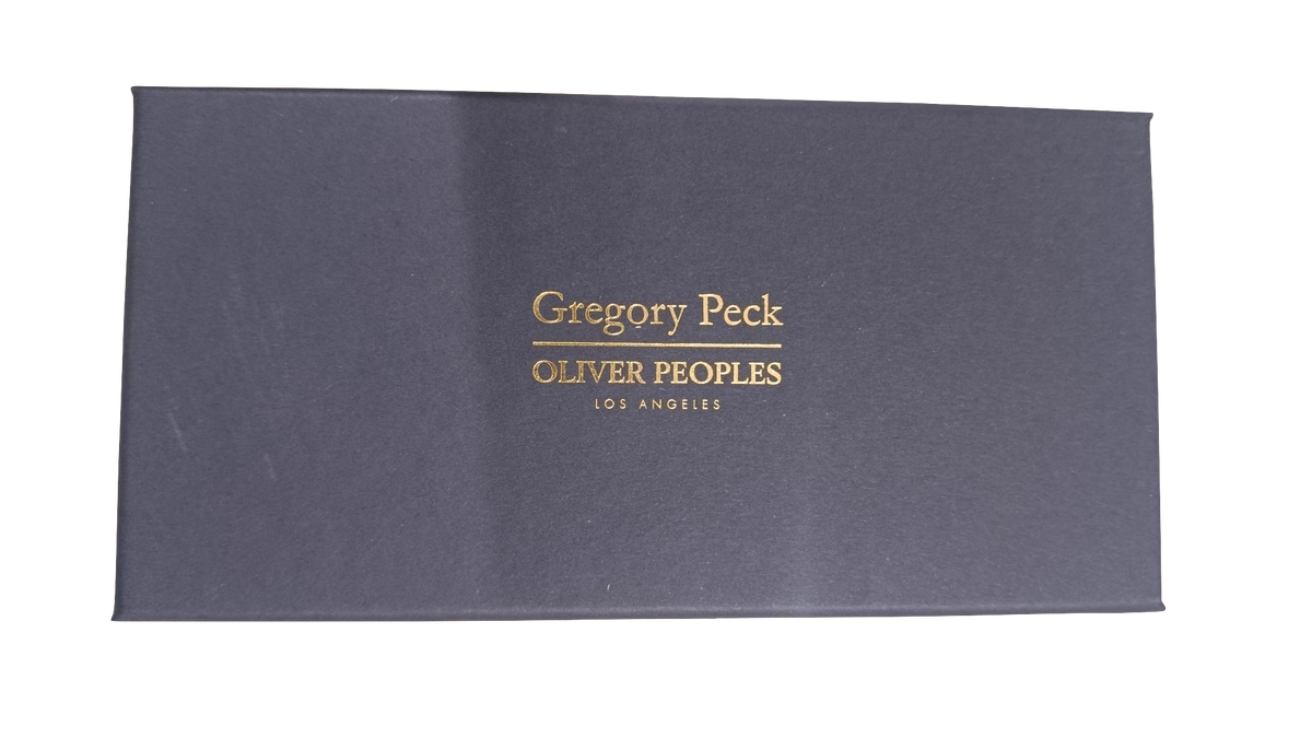 Oliver Peoples OV 5186CM - Gregory Peck clip